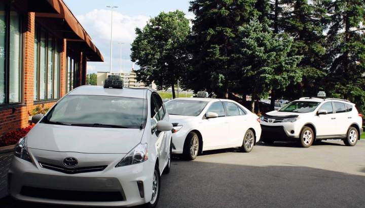 Order a Taxi Laval