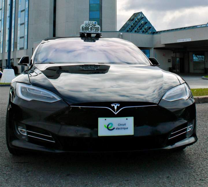 Réservation de taxi pour l’aéroport Laval